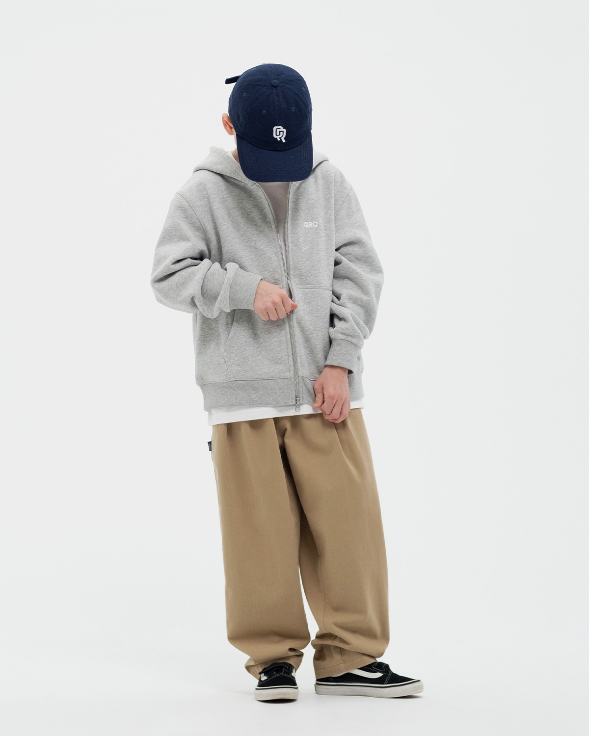 Сырмалы БҮРЖЕЙДЕ БАЛА QRC СҰР МЕЛАНЖ