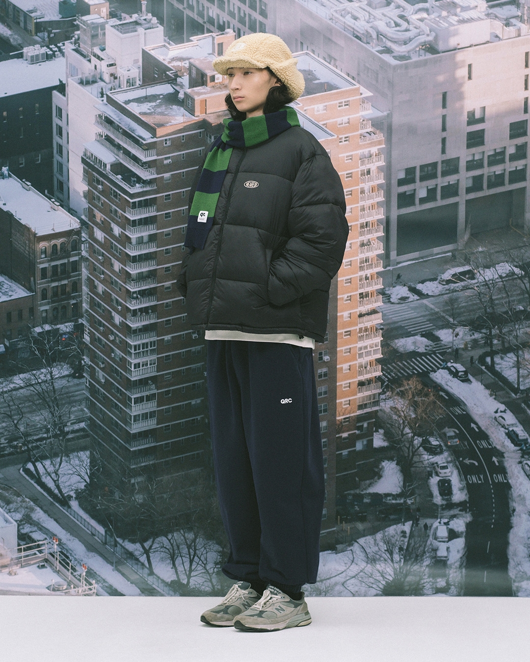 КҮРТЕ PUFFER ҚАРА