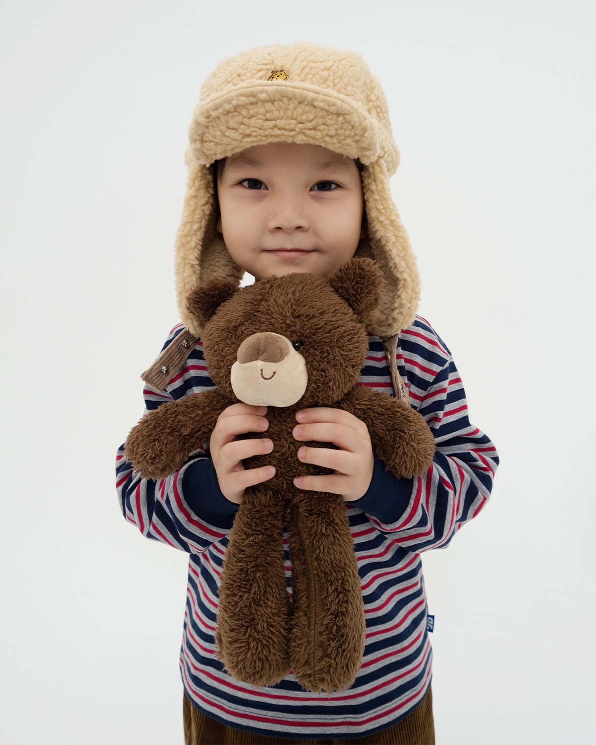 ҚҰЛАҚШЫН БАЛА BEAR САРҒЫШ