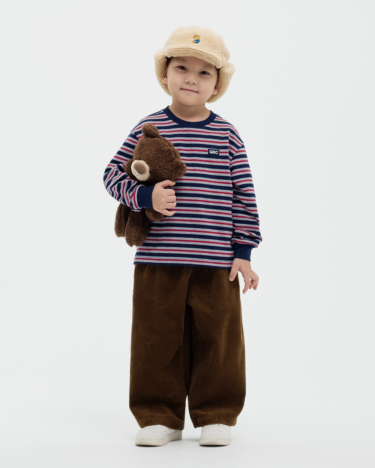 ҚҰЛАҚШЫН БАЛА BEAR САРҒЫШ