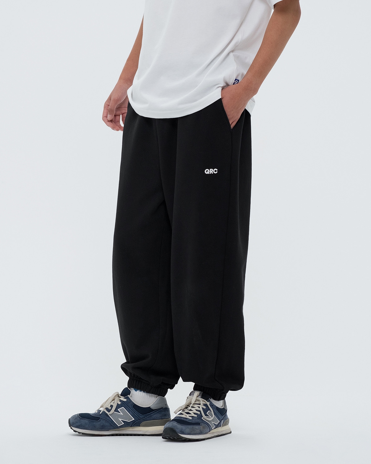 ШАЛБАР JOGGER ҚАРА