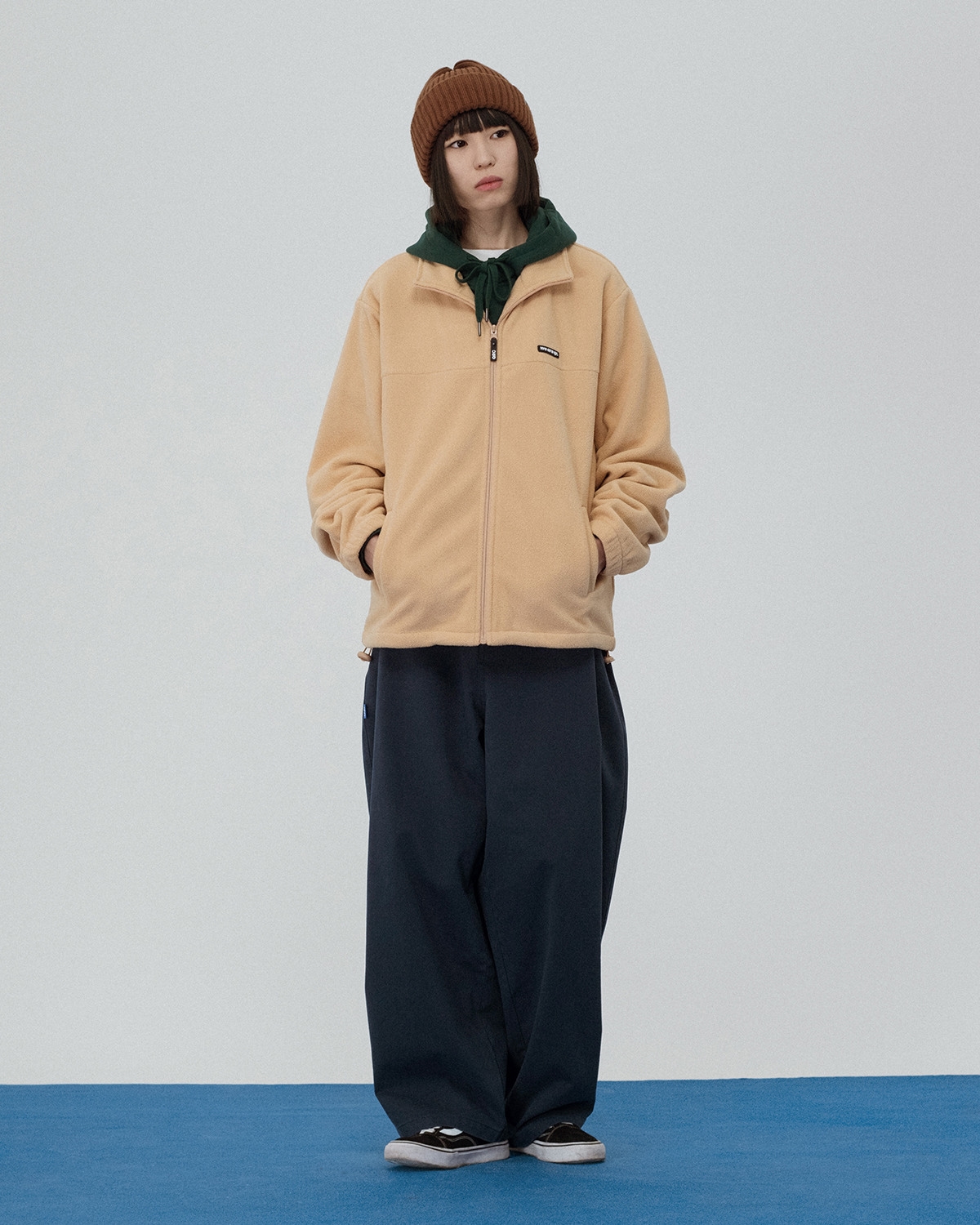 ФЛИСті КҮРТЕ САРҒЫШ