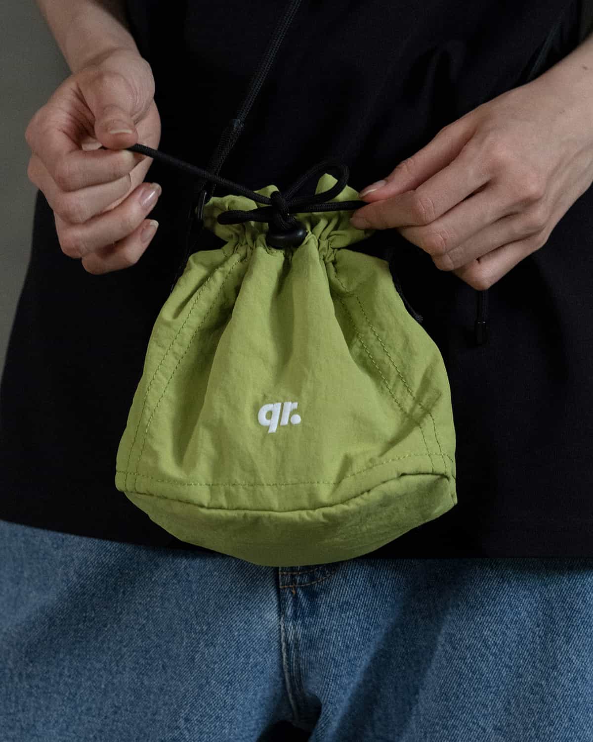 bag bucket black
