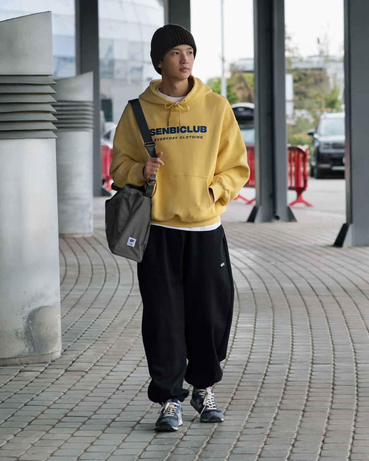 bag 3-line grey 