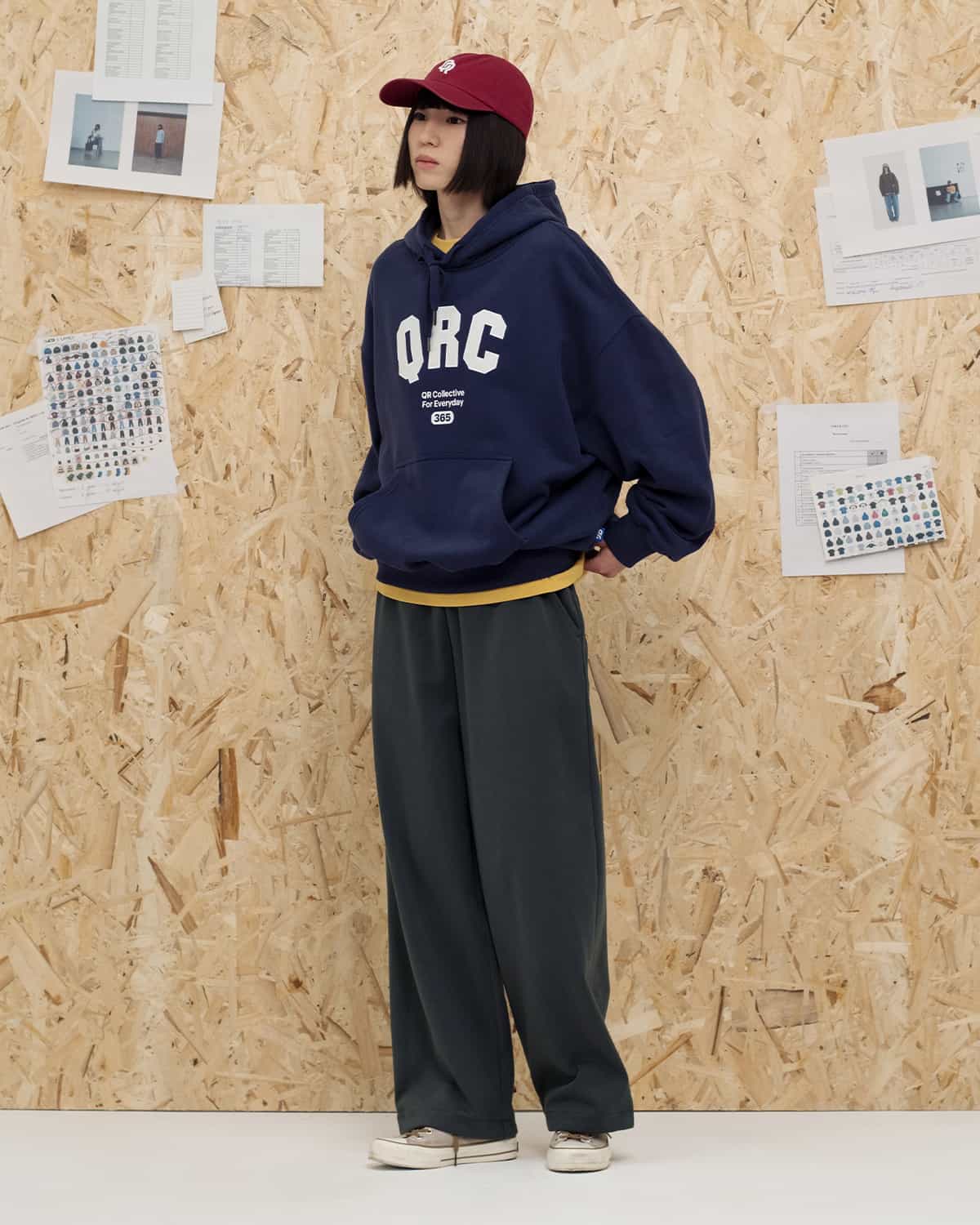 бүржейде overfit basic qrc қою көк