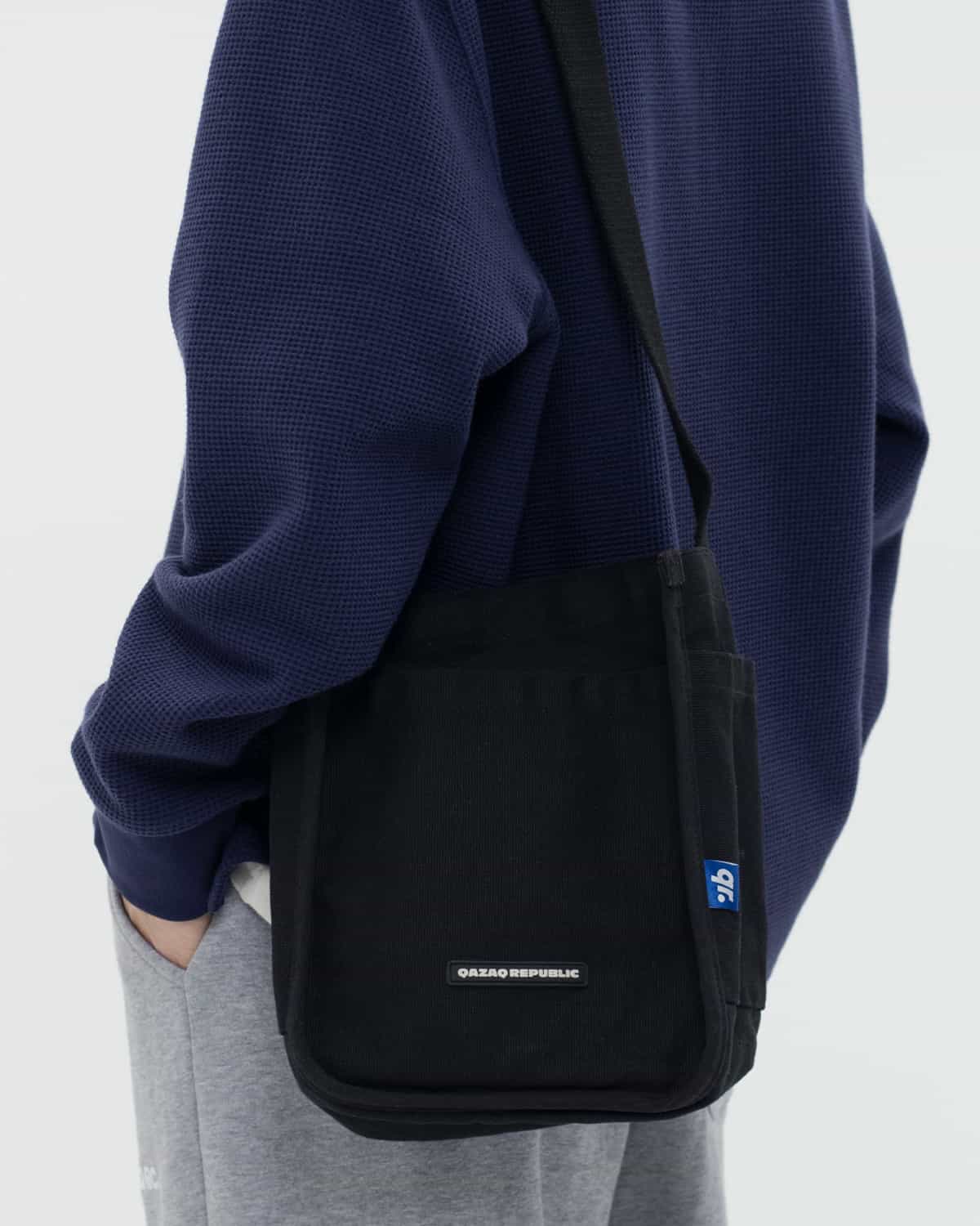 MINI BAG QAZAQ REPUBLIC BLACK