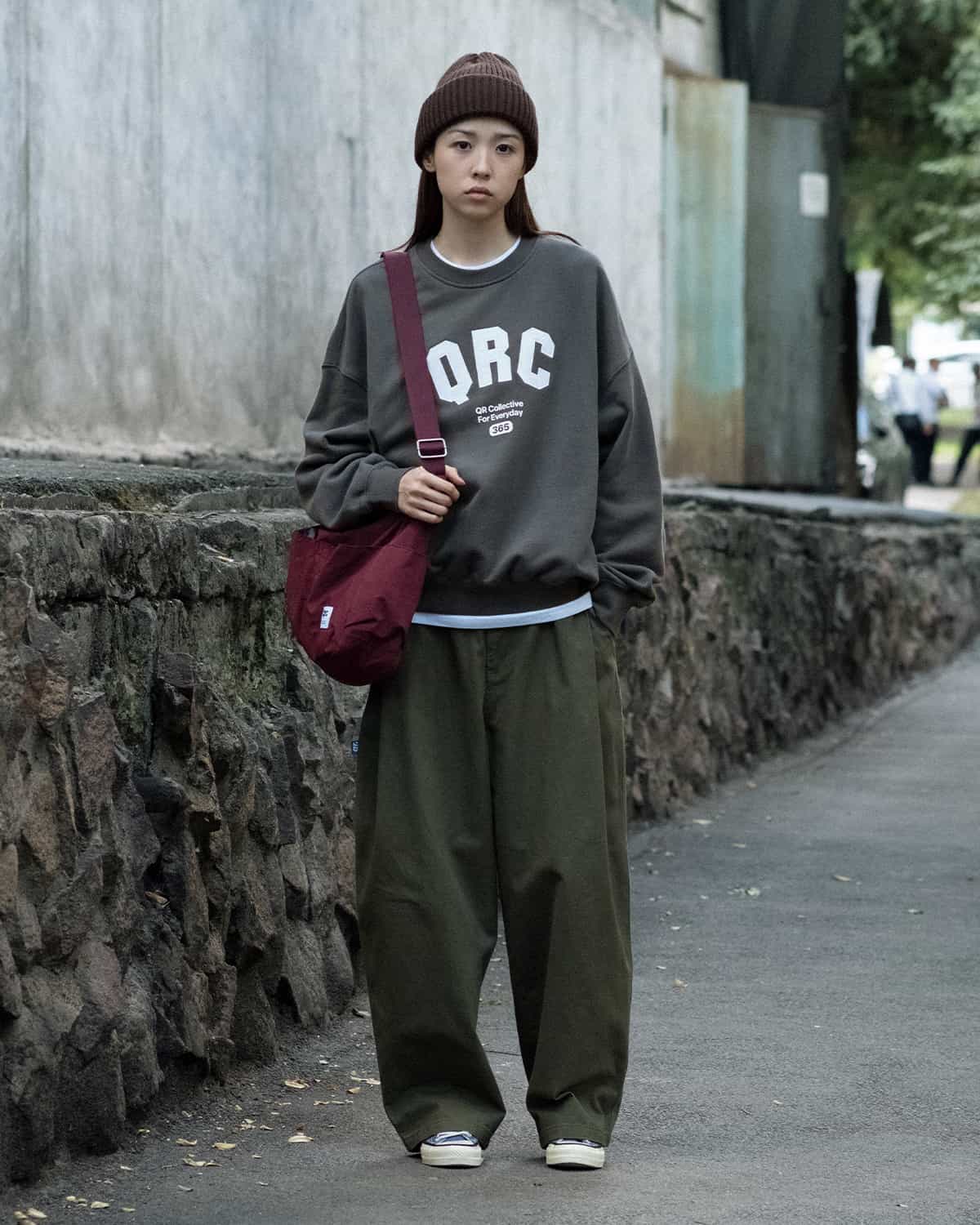 кеңжейде over qrc қою сұр