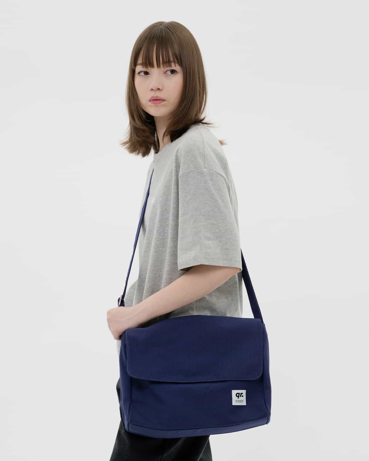 СУМКА MESSENGER ТЁМНО-СИНЯЯ