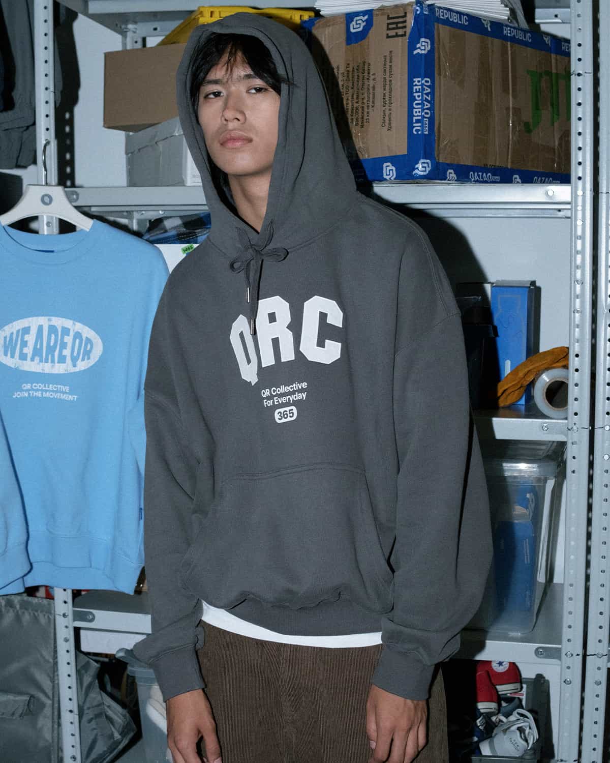 бүржейде over qrc қою сұр 