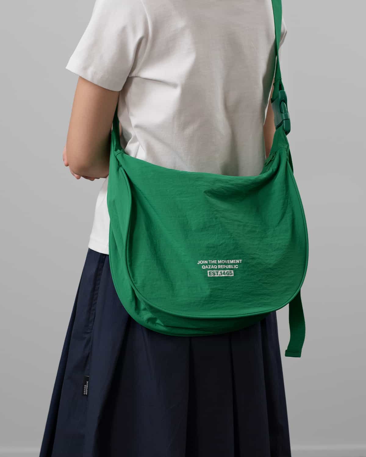 СӨМКЕ D-SHAPE ЖАСЫЛ